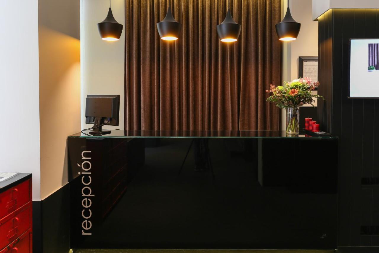Habitus Hotel Leyre ปัมโปลนา ภายนอก รูปภาพ