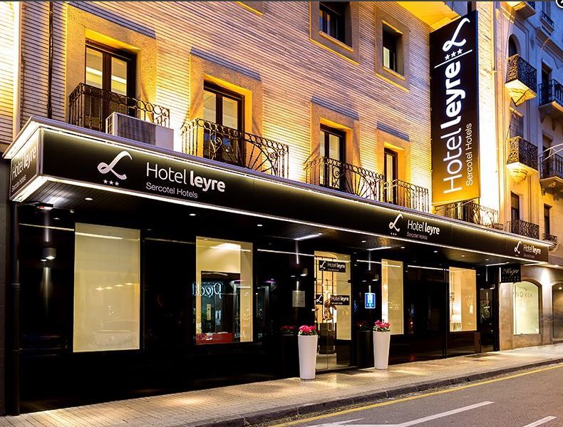 Habitus Hotel Leyre ปัมโปลนา ภายนอก รูปภาพ