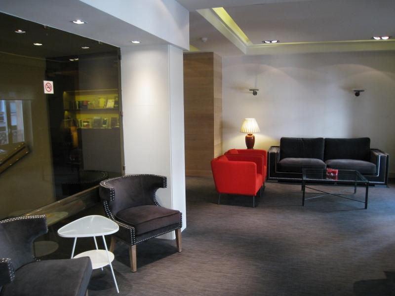 Habitus Hotel Leyre ปัมโปลนา ภายนอก รูปภาพ