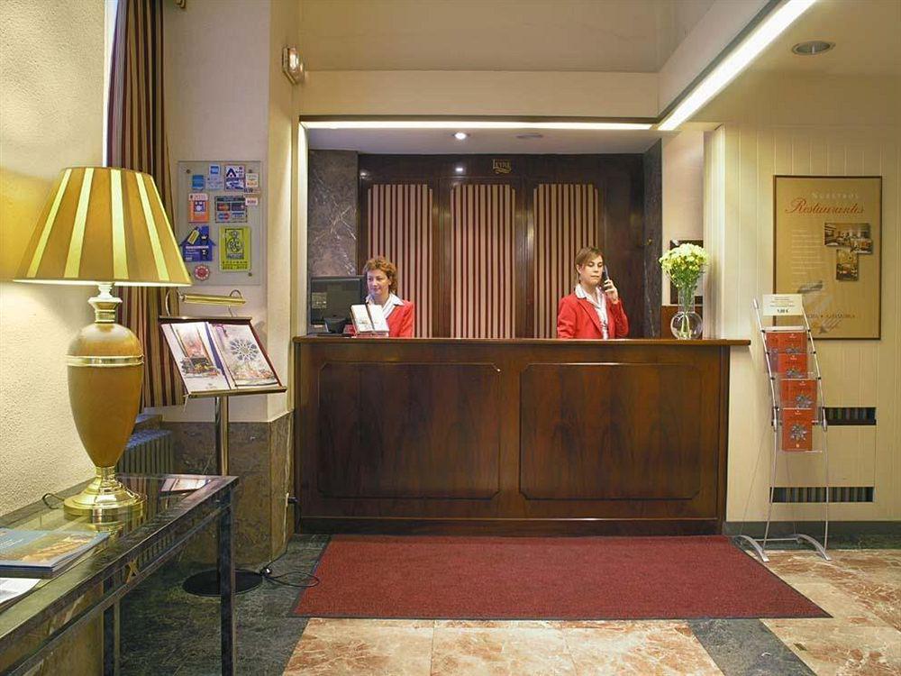 Habitus Hotel Leyre ปัมโปลนา ภายใน รูปภาพ