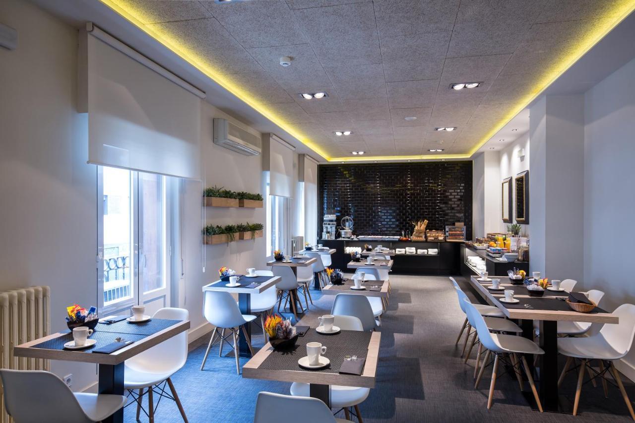 Habitus Hotel Leyre ปัมโปลนา ภายนอก รูปภาพ